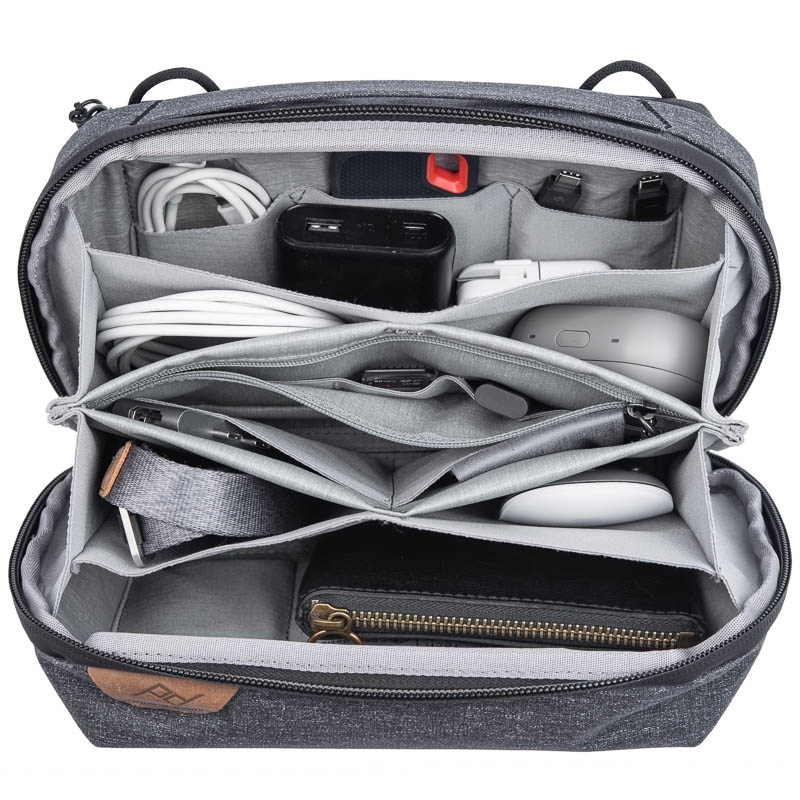 Peak Design Tech Pouch Charcoal (Dunkelgrau)- Organizer-