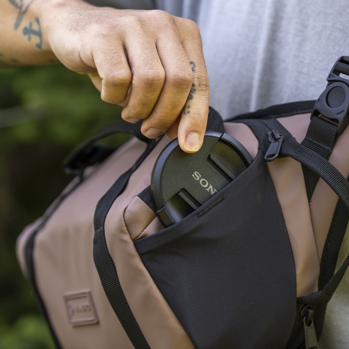 WANDRD Rogue Sling 6l Sedona Orange V2(+ Gratis WANDRD Socks)