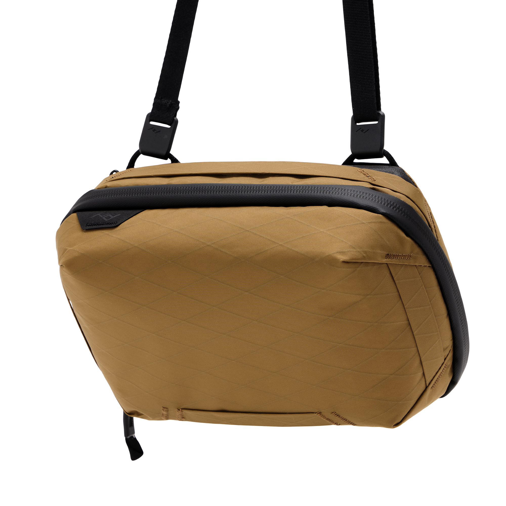 Peak Design Tech Pouch – Coyote  – Organiser pouch for smartphones, cables, etc.