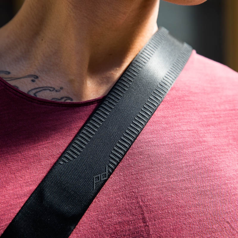 Peak Design Slide Lite Black – Camera strap for entry-level DSLRs and larger mirrorless cameras