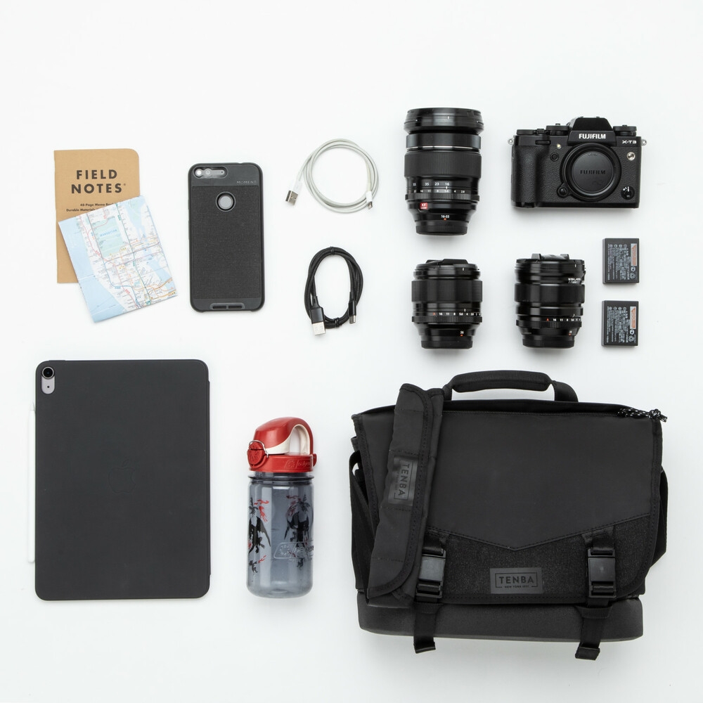 Tenba DNA 9 Slim Messenger Bag BLACK