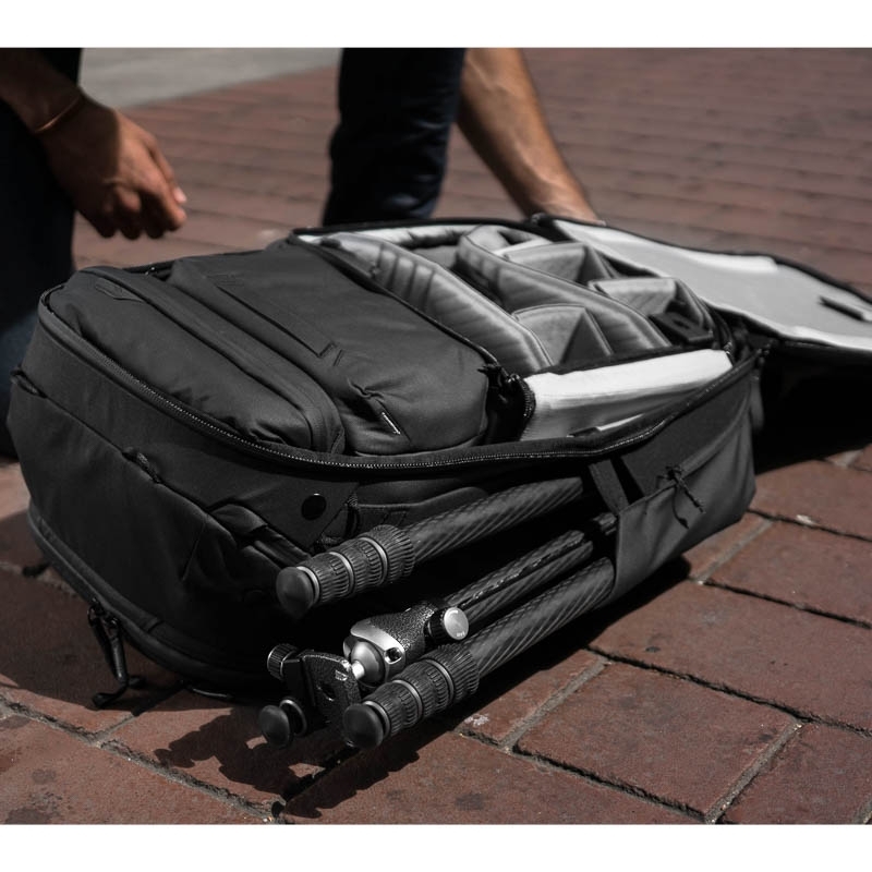 Peak Design Travel Backpack 45L Reise- und Fotorucksack - Sage (Salbeigrün)