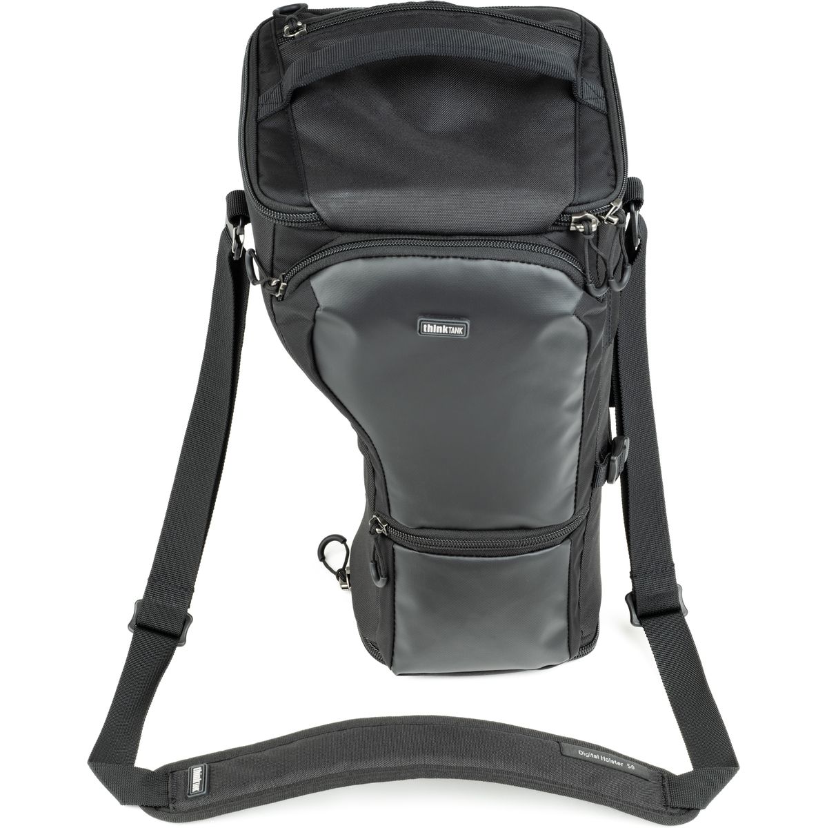 Schwarzes Kamera-Holster mit geöffnetem oberen Fach, Schultergurt und gepolsterter Schulterauflage.